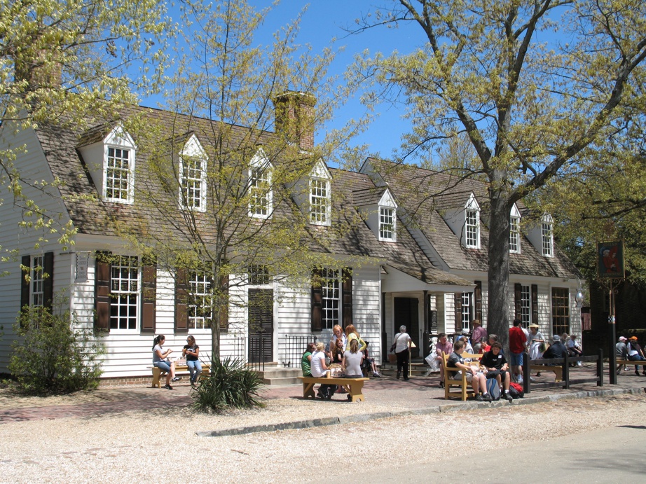 Williamsburg houses early spring